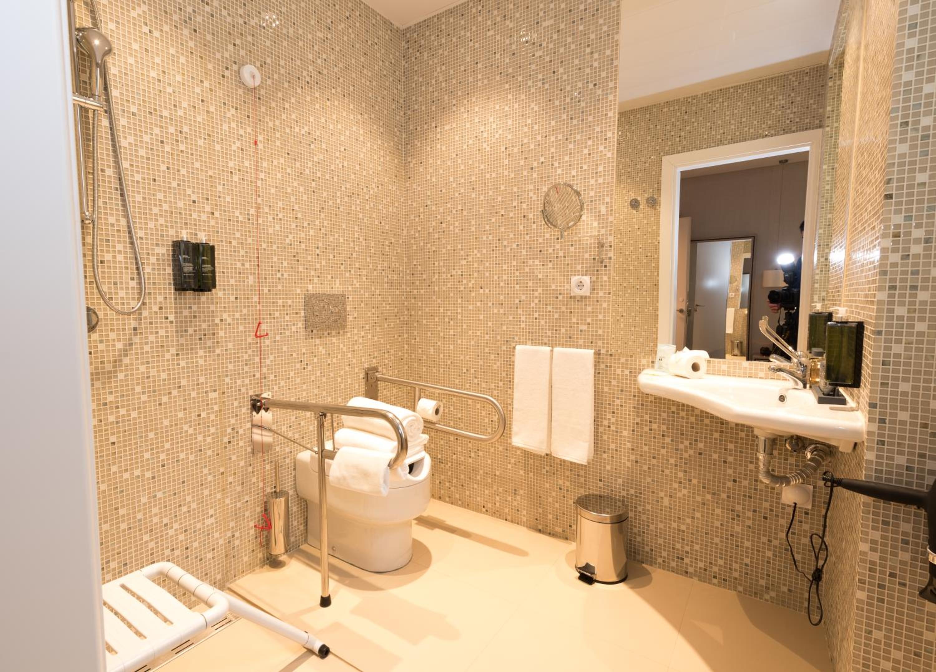 Omid Boutique Hotel